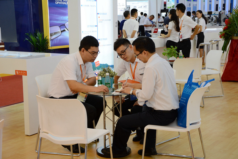 1505125852917069.jpg 濾光片的作用